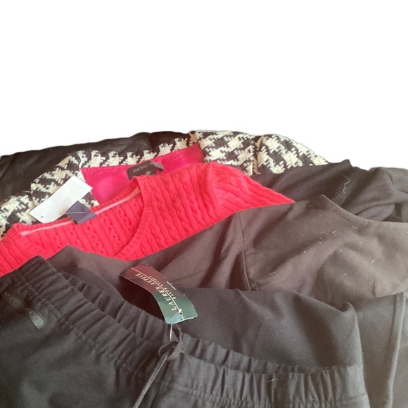 Mystery Boxes Mostly Vintage All NWT Mostly Nordstrom 5 Pieces Per Box S… - Picture 2 of 2